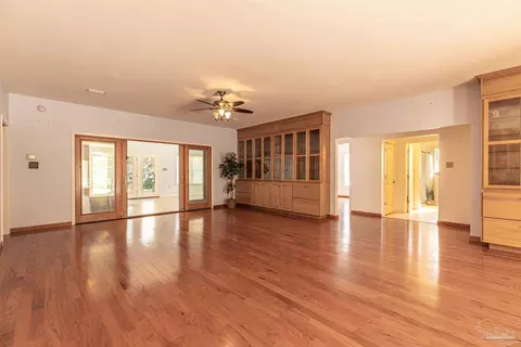 3146 Oakview Dr, Milton, FL 32583 photo 6