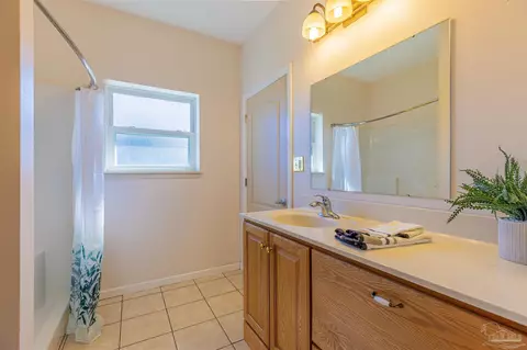 3146 Oakview Dr, Milton, FL 32583 photo 37