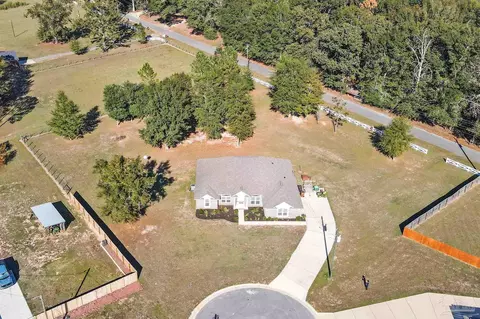 2690 Grandaddy Ln, Jay, FL 32565
