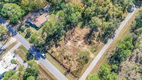 6317 Dickerson City Rd, Milton, FL 32583
