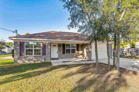 4866 Martina Way, Gulf Breeze, FL 32563