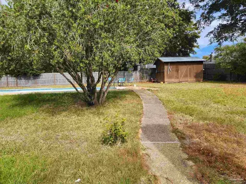 1636 Eagle Dr, Cantonment, FL 32533 photo 40