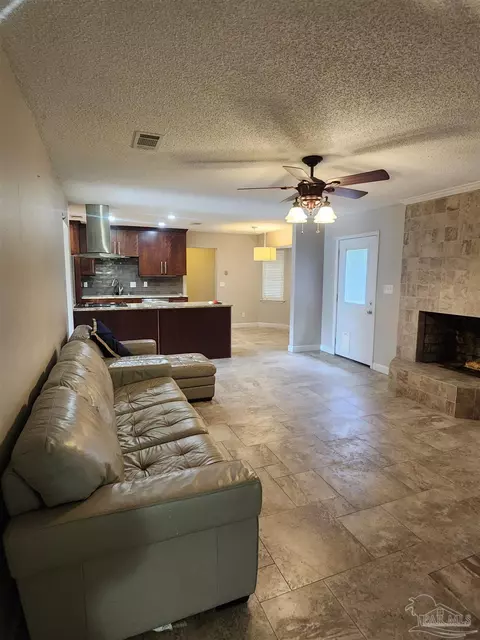 1636 Eagle Dr, Cantonment, FL 32533 photo 18