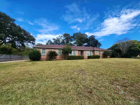 1636 Eagle Dr, Cantonment, FL 32533 photo 4