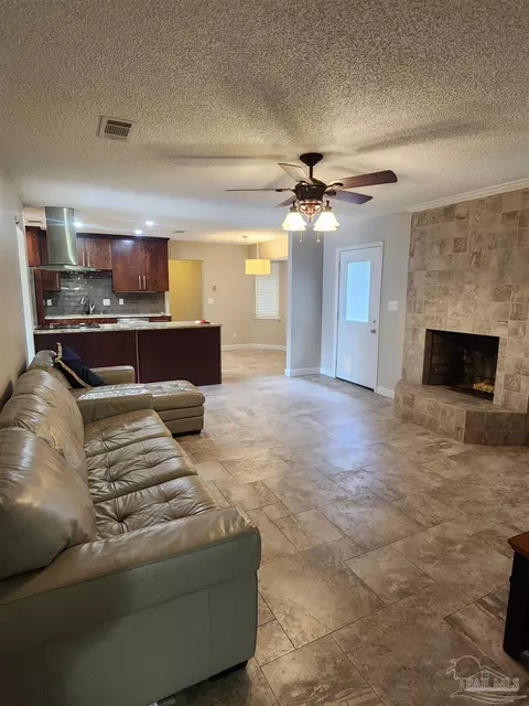 1636 Eagle Dr, Cantonment, FL 32533 photo 19