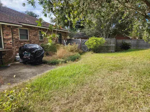 1636 Eagle Dr, Cantonment, FL 32533 photo 42
