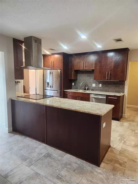 1636 Eagle Dr, Cantonment, FL 32533 photo 14