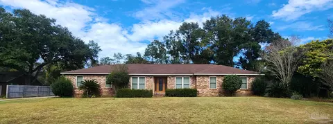 1636 Eagle Dr, Cantonment, FL 32533