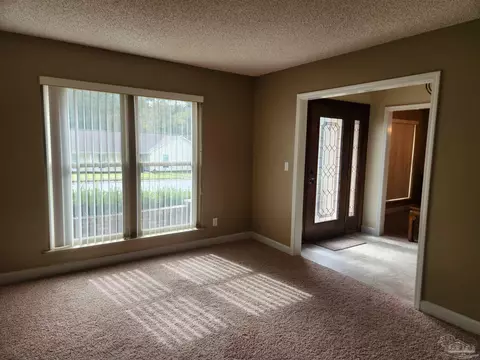1636 Eagle Dr, Cantonment, FL 32533 photo 6