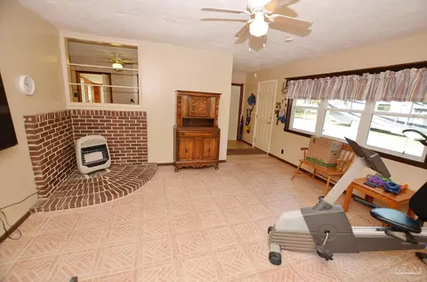 5361 Traci Dr, Milton, FL 32583 photo 35