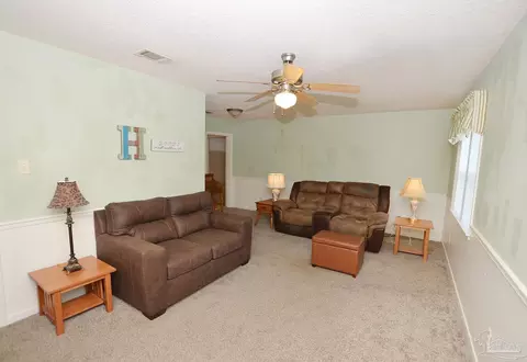 5361 Traci Dr, Milton, FL 32583 photo 6