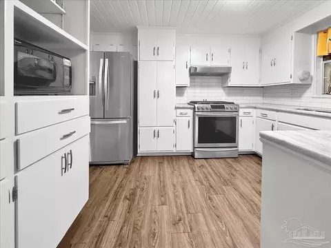 3750 Martin St, Pace, FL 32571