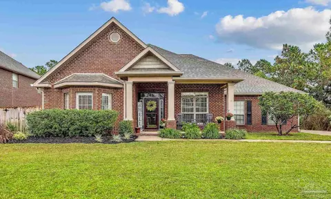 1716 Twin Pine Blvd, Gulf Breeze, FL 32563