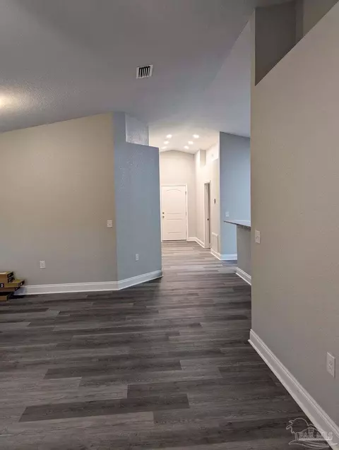 2935 Summer St, Milton, FL 32583 photo 7