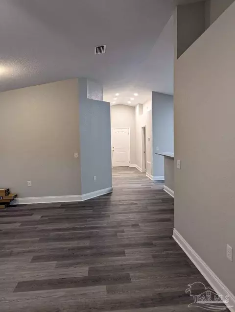 2931 Summer St, Milton, FL 32583 photo 6