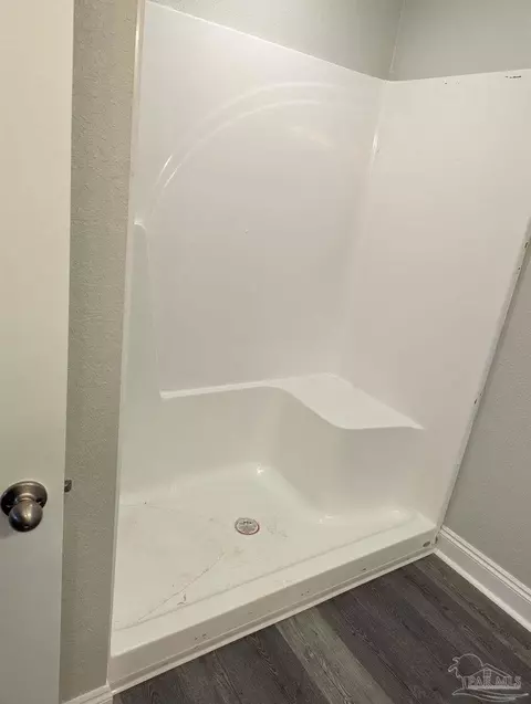 2931 Summer St, Milton, FL 32583 photo 9