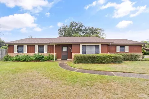 4885 La Ventana Dr, Pensacola, FL 32526