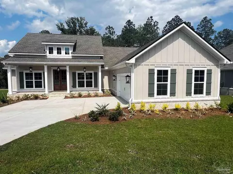 2966 Trestle Way, Cantonment, FL 32533