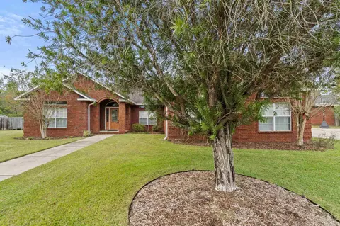 5660 Madelines Way, Pace, FL 32571