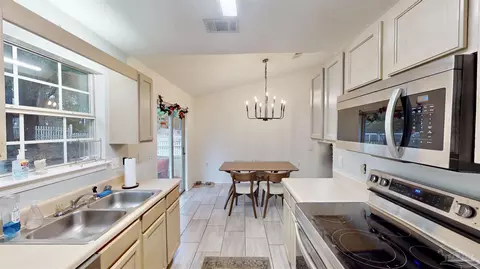 5289 Overbrook Dr, Milton, FL 32570 photo 13