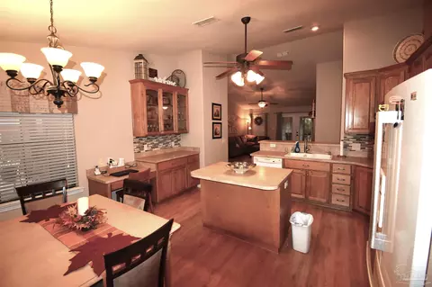 6051 Badger Rd, Milton, FL 32570 photo 5