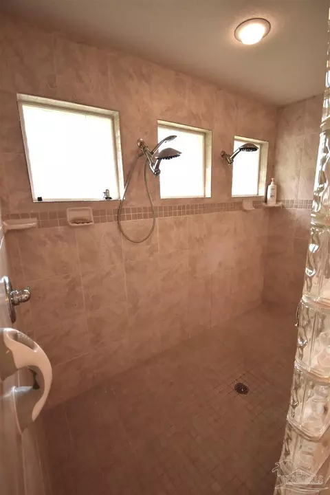 6051 Badger Rd, Milton, FL 32570 photo 13