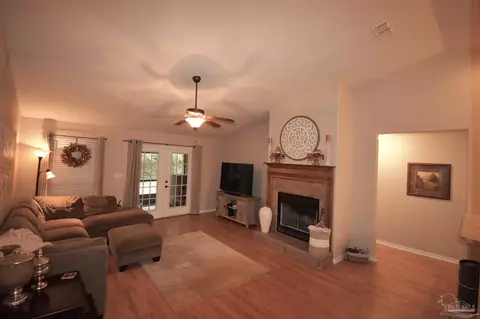 6051 Badger Rd, Milton, FL 32570 photo 9