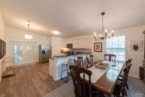 Dining - 5710 Callandar Pl, Milton, FL 32583 photo 1 of 1
