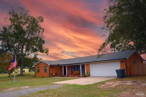 7071 Hwy 97, Walnut Hill, FL 32568