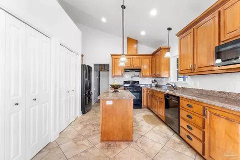 Kitchen - 2232 Colville Ln, Jay, FL 32565 photo 1 of 3
