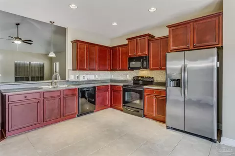 742 Lime, Crestview, FL 32536 photo 7