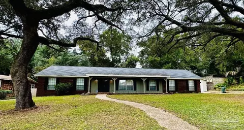 8727 Scenic Hills Dr, Pensacola, FL 32514