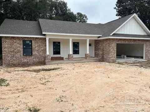 5530 Jones St, Milton, FL 32570