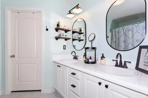 6751 Summit Dr, Milton, FL 32570 photo 4