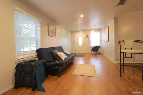 310 Frisco Rd, Pensacola, FL 32507