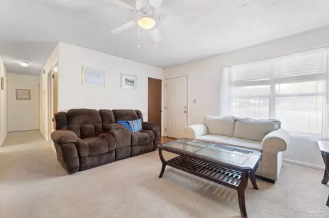 4556 Southern Pl, Pace, FL 32571 photo 4