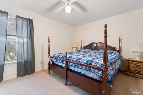4556 Southern Pl, Pace, FL 32571 photo 13