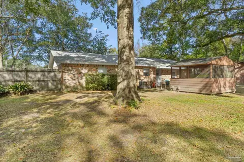 4556 Southern Pl, Pace, FL 32571 photo 16