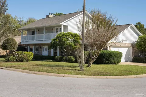 5050 Leesway Cir, Pensacola, FL 32504