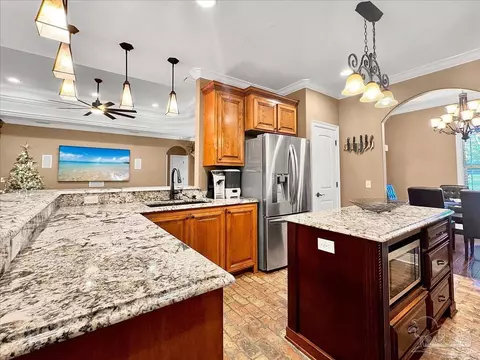 Kitchen - 3144 Hwy 182, Jay, FL 32565 photo 5 of 9