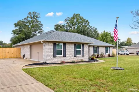 4641 Timberland Dr, Pace, FL 32571 photo 2