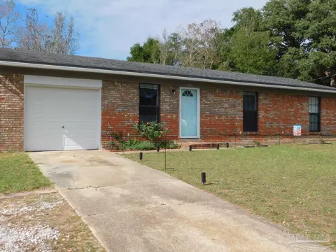 2961 English Oak Cir, Pensacola, FL 32526