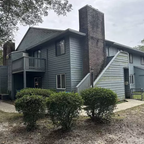 7225 W Fairfield Dr #D8, Pensacola, FL 32506