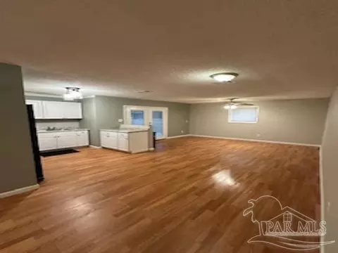 706 Candy Ln, Cantonment, FL 32533 photo 13