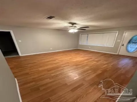 706 Candy Ln, Cantonment, FL 32533 photo 9