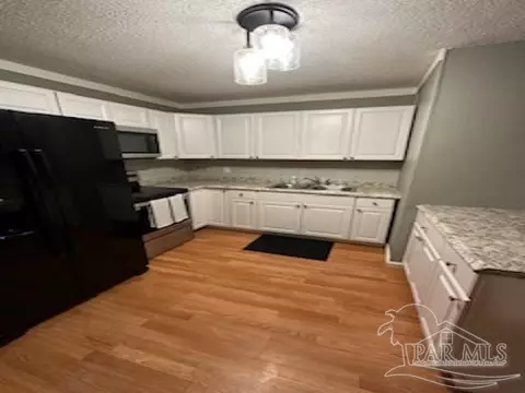 706 Candy Ln, Cantonment, FL 32533 photo 12