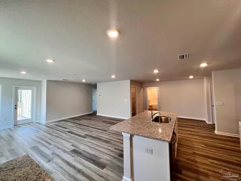 4370 Redbay Ct, Pace, FL 32571 photo 5