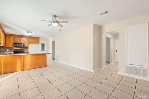 4689 E Spencer Field Rd, Pace, FL 32571 photo 14
