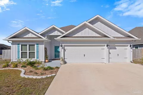 6236 Jenks Dr, Gulf Breeze, FL 32563