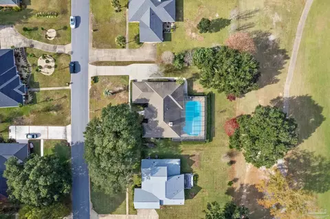 3232 Cobblestone Dr, Pace, FL 32571 photo 3